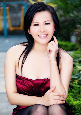 Single girl Yanjun 48 years old