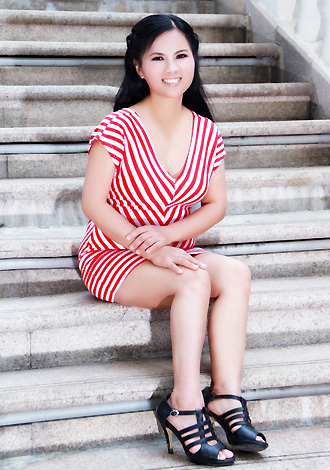Asian bride Yanyan from Nanning