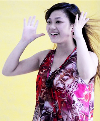 Single girl Yihua 28 years old