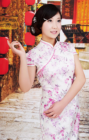 Asian bride Huaifen from Guilin