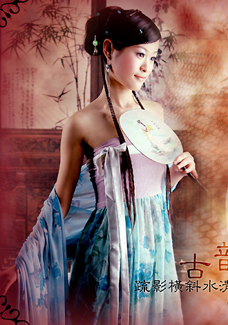 Asian bride Kailan from Guilin