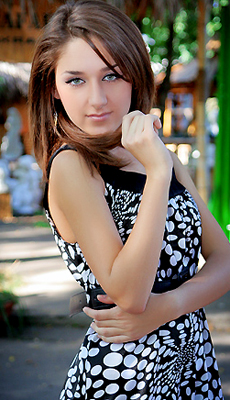 Maria bride from  Ukraine 21 years old