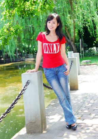 Single girl ZaiQin 36 years old