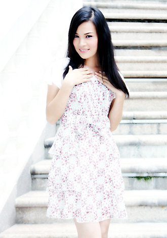 Single girl XiaoBei 26 years old