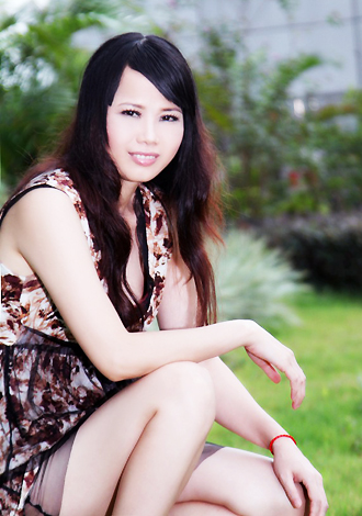 Asian bride Na from Nanning