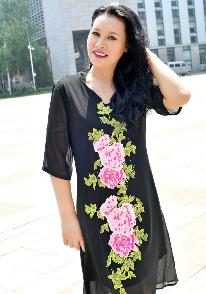 Asian bride Zifu (Meredith) from Teiling