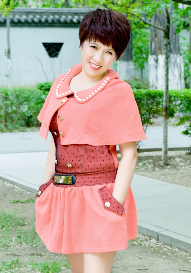 Single girl Min (Emily) 56 years old