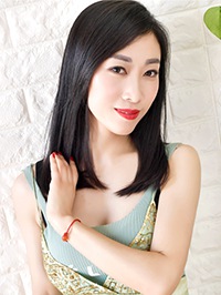 Asian single woman Haina (Lynn) from Shenyang