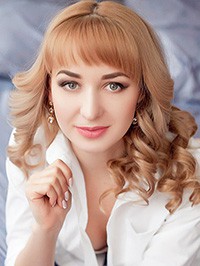 Ukrainian Bride Elena from Kiev