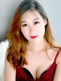 Asian Bride Xin from Chaoyang, China