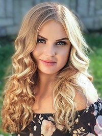Russian single woman Vera from Sevastopol