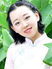 Asian Bride Jiayu from Shenyang