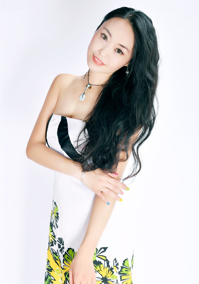 Single girl Hongyu 39 years old