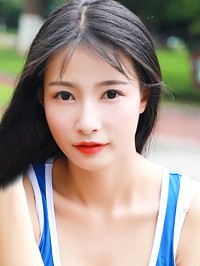 Asian single woman Lei from Changsha