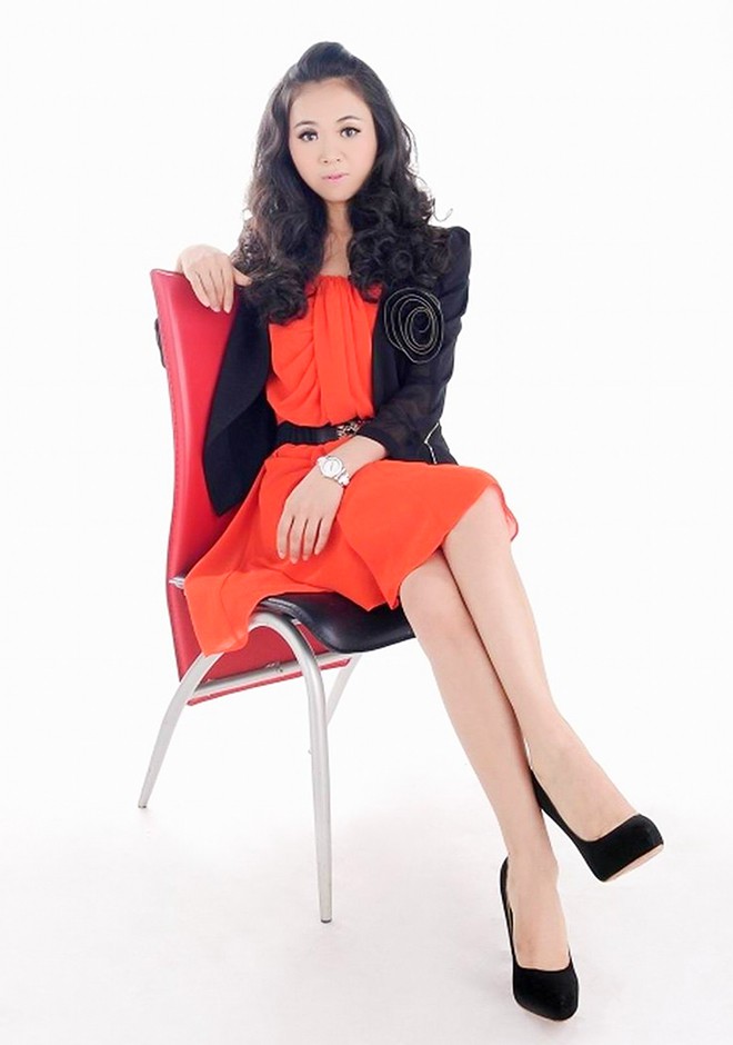 Asian bride Yanmin from Zhuhai