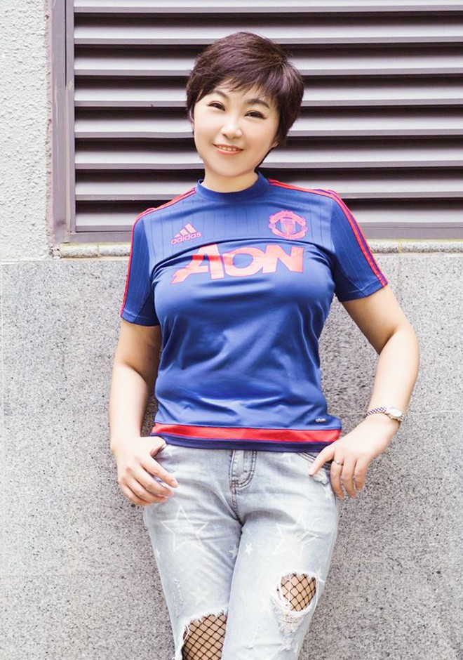 Single girl Ping 44 years old