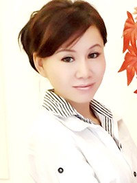 Asian Bride Shouzhi from Zhuhai