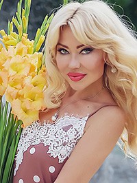 Ukrainian Bride Larisa from Donetsk