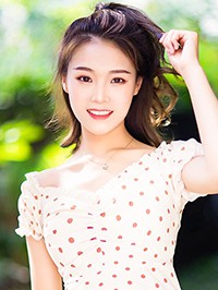 Asian Bride Chenjing from Shanghai