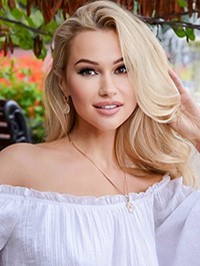 Ukrainian Bride Alexandra from Mykolayiv