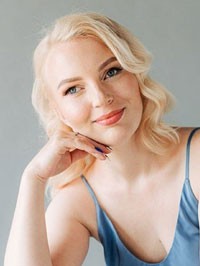 Ukrainian single woman Anastasia from Cherkassy