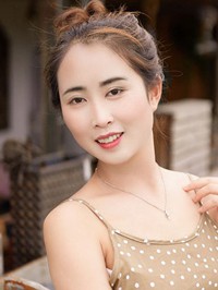 Asian Bride Lina (Na) from Lanzhou