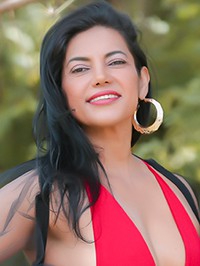 Latin single woman Alejandra from Cartagena