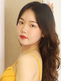 Asian single woman Xin Yu from Hulan