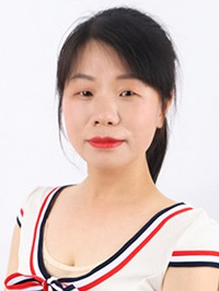 Asian single woman Xin Lan from Hulan