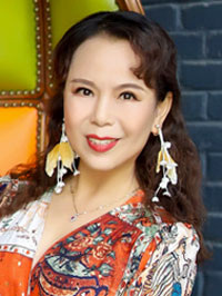 Asian single woman Yunhua (Hua) from Zhengzhou