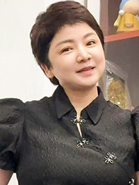 Asian single woman Jie (Jane) from Shanghai