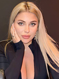 Russian single woman Liliia from Wroclaw