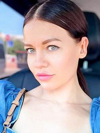 Ukrainian single woman Liliana from Kiev