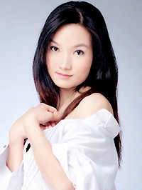 Asian single woman Feiyan from Harbin