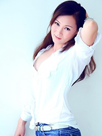 Asian Bride Yuyun (Viki) from Zhanjiang, China