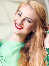 Single Yulia from Poltava, Ukraine