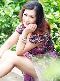 Asian single Lihong from Nanning, China