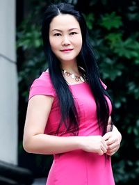 Asian single woman Daiwei from Guilin
