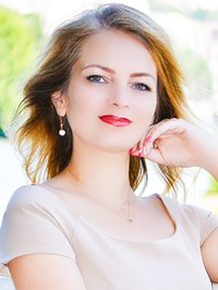 Ukrainian Bride Yaroslava from Khmelnitskyi