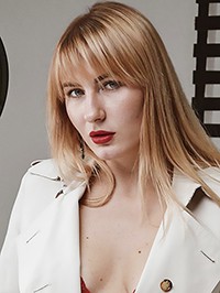 Single Polina from Poltava, Ukraine