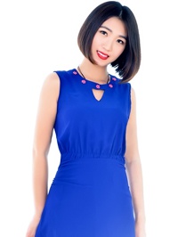 Asian single Shuang (Queena) from Shenyang, China