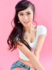 Asian Bride YiLin (Hebe) from Shenyang