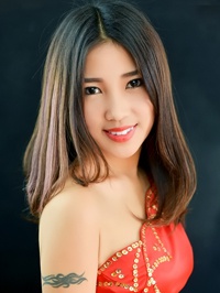 Asian single woman Shuang (Linda) from Yushu, China
