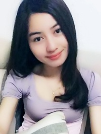 Asian single Lu from Lake, China