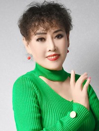 Asian single woman Xiuqin from shenyang