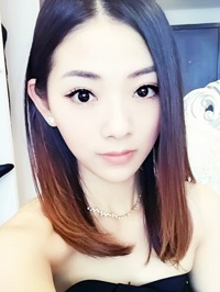 Asian single woman Yanli from Shaoguan