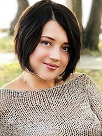 Ukrainian single woman Kristina from Zaporozhye