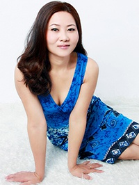 Asian single woman Yuelan (Lala) from Dongguan