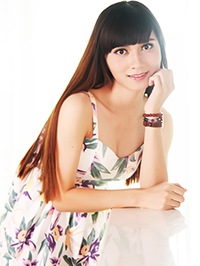 Asian single woman Hong (Hanna) from Guangxi