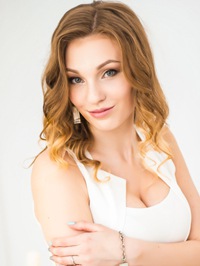 Ukrainian Bride Alina from Kharkov